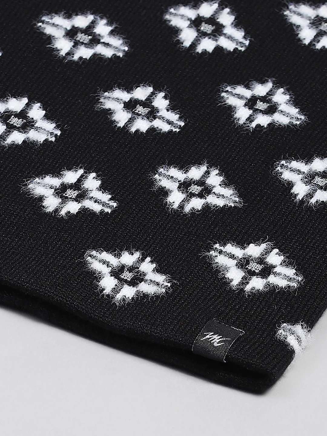 Women Black Self Design Cap - Image 7