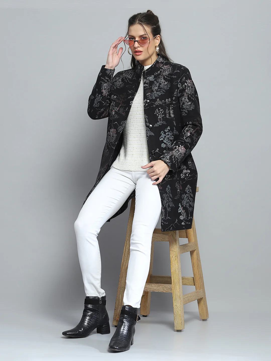 Women Black Self Design Mock Neck Full Sleeve Coat - Image 2