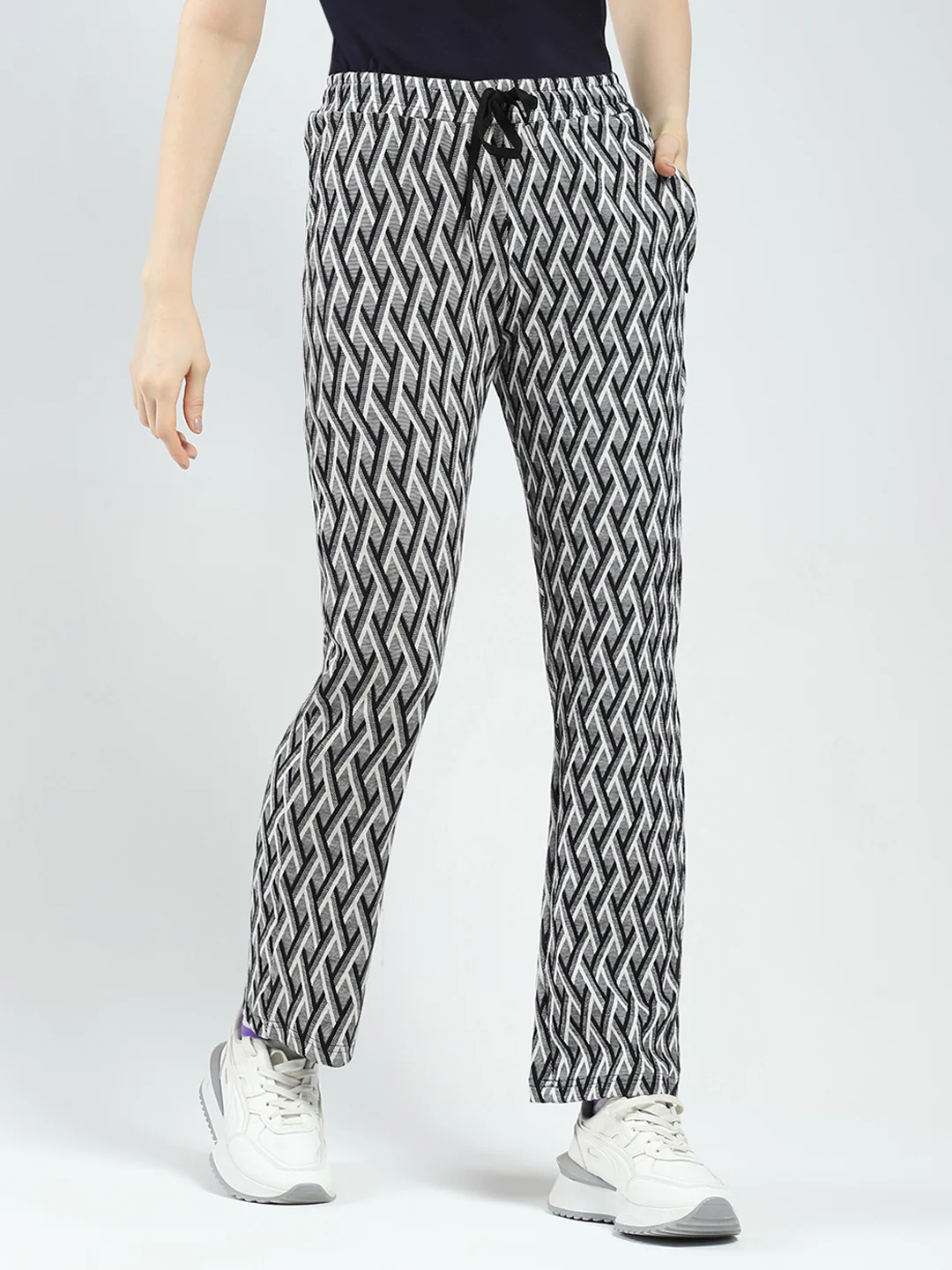 Women Black Self Design Regular Fit Lower - Image 5