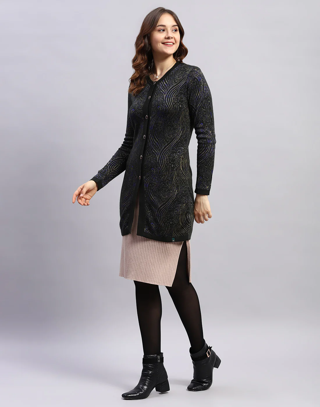 Women Black Self Design Round Neck Full Sleeve Cardigan - Image 4