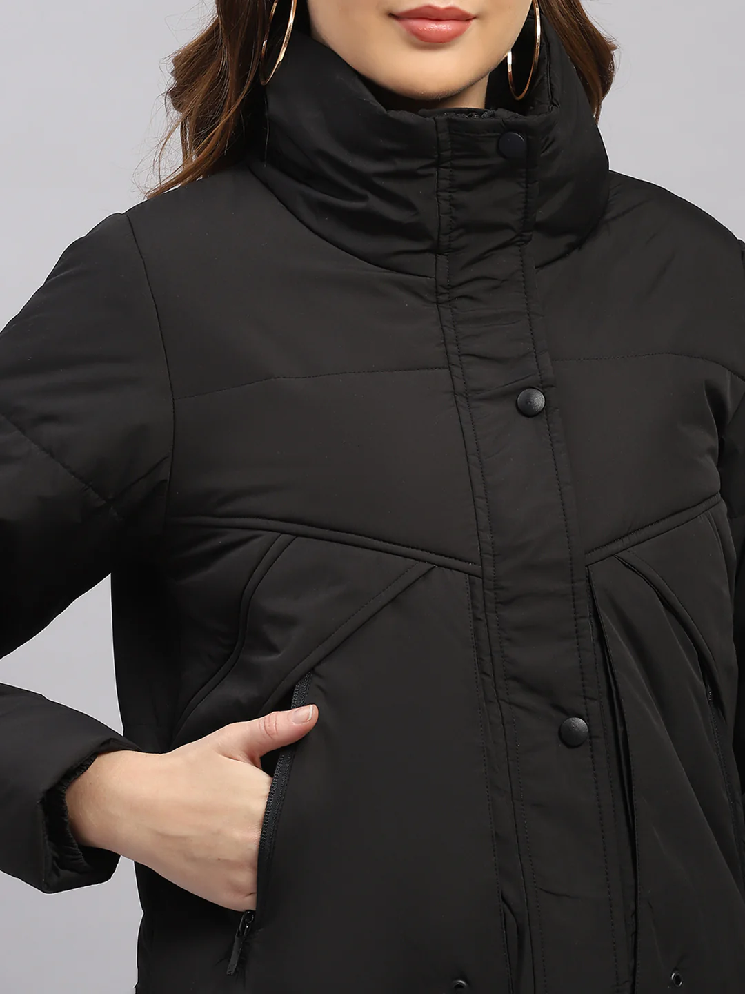 Women Black Solid Collar Full Sleeve Jacket - Image 6