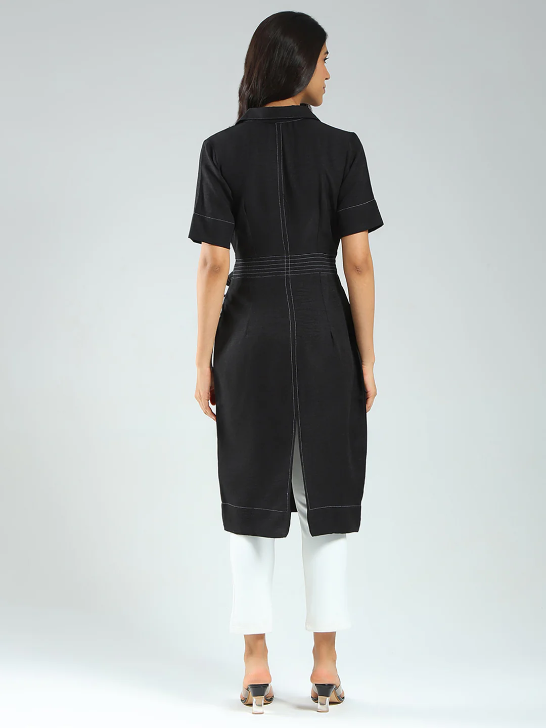 Women Black Solid Collar Half Sleeve Tunic - Image 5