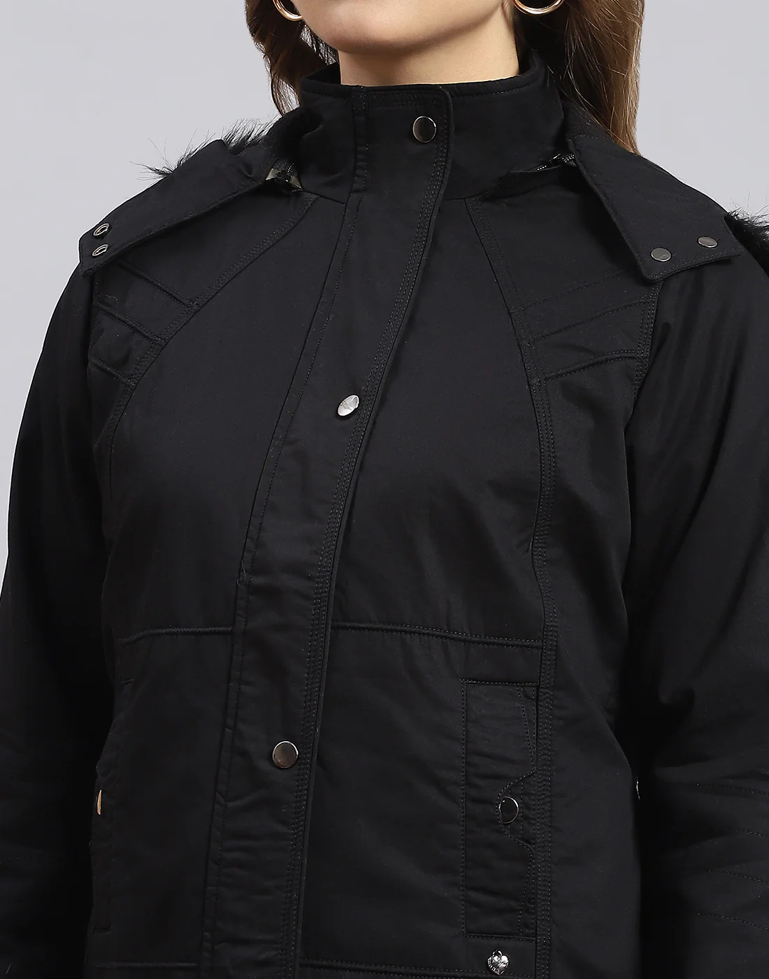 Women Black Solid Hooded Full Sleeve Jacket - Image 7