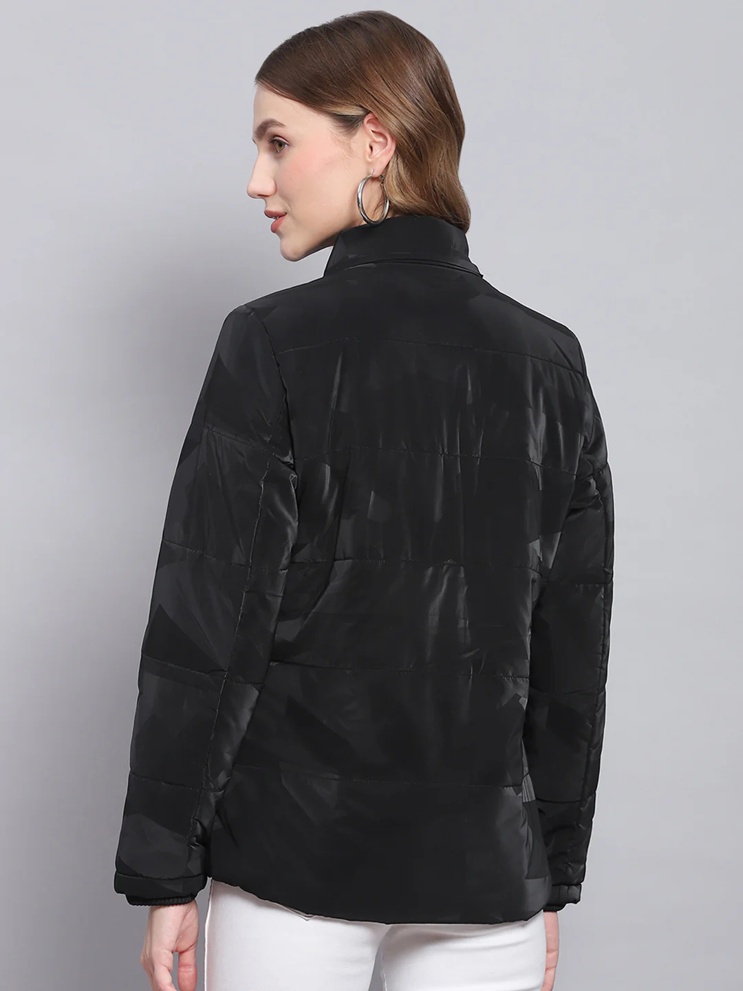 Women Black Solid Hooded Full Sleeve Jackets - Image 7