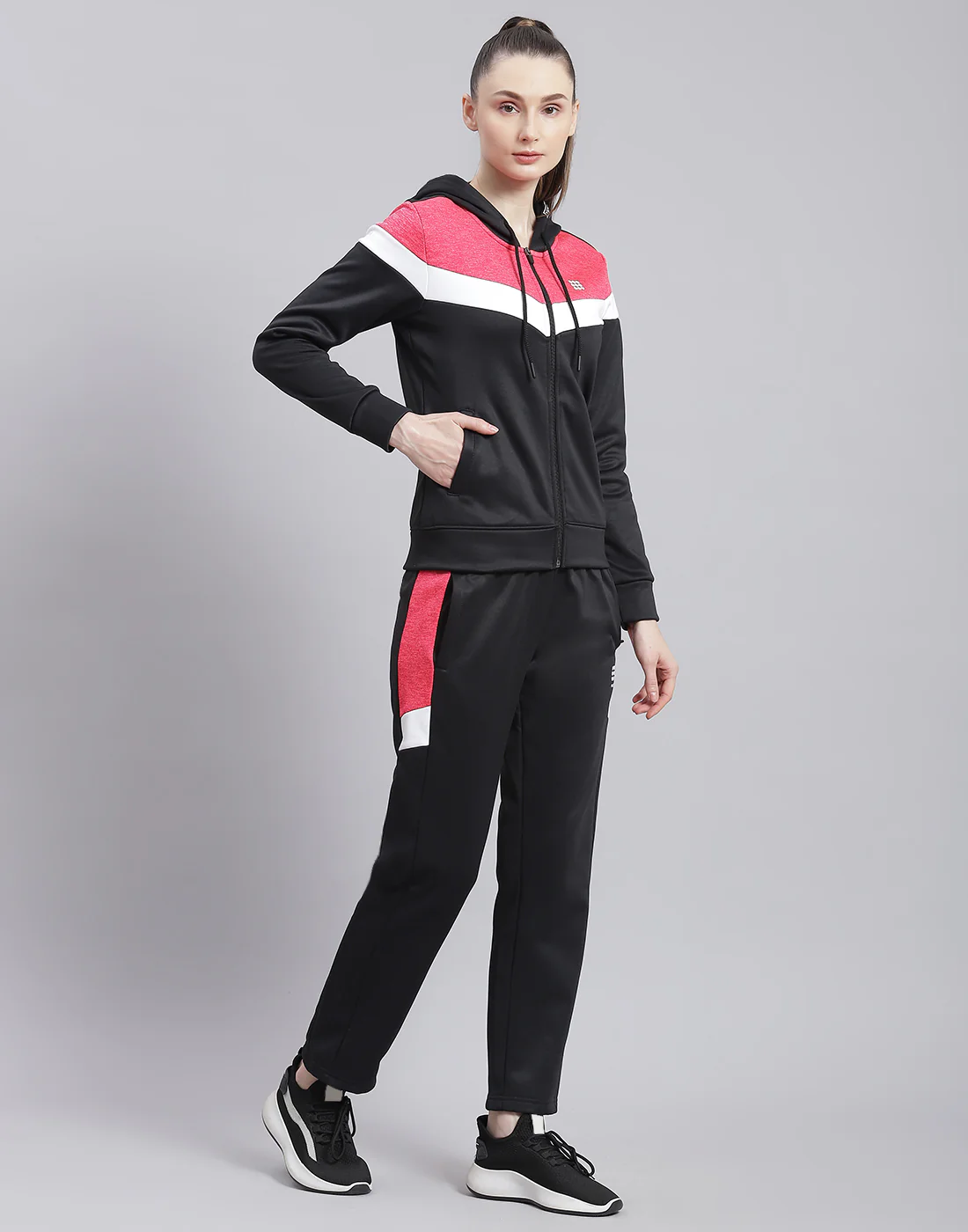 Rock.it Women Black Solid Hooded Full Sleeve Tracksuit - Image 4