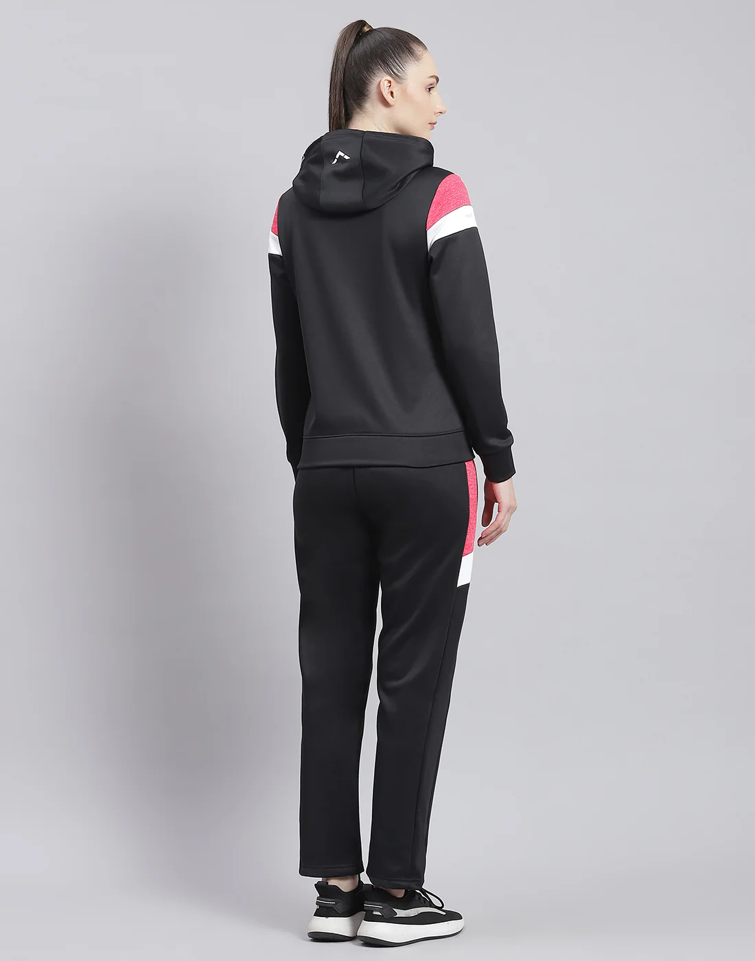 Rock.it Women Black Solid Hooded Full Sleeve Tracksuit - Image 5