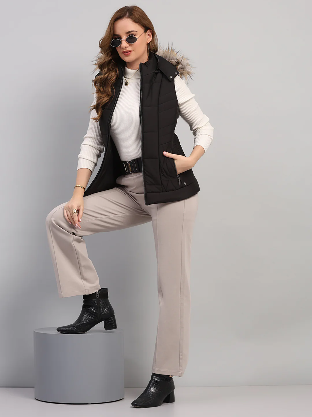 Women Black Solid Hooded Sleeveless Jacket - Image 2