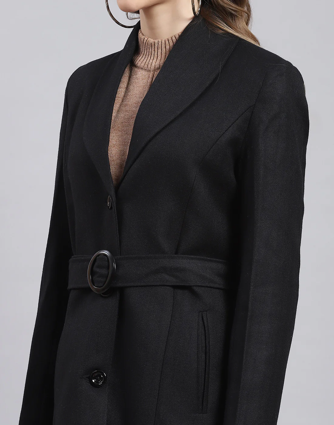 Women Black Solid Lapel Collar Full Sleeve Coat - Image 7