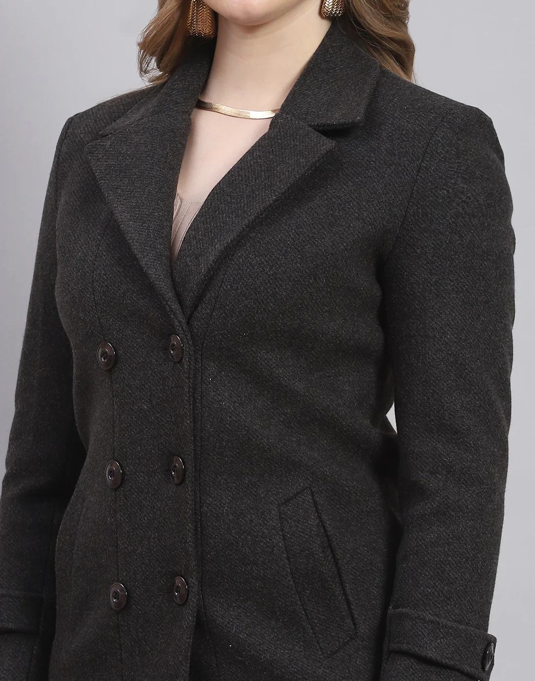 Women Black Solid Lapel Collar Full Sleeve Coat - Image 6