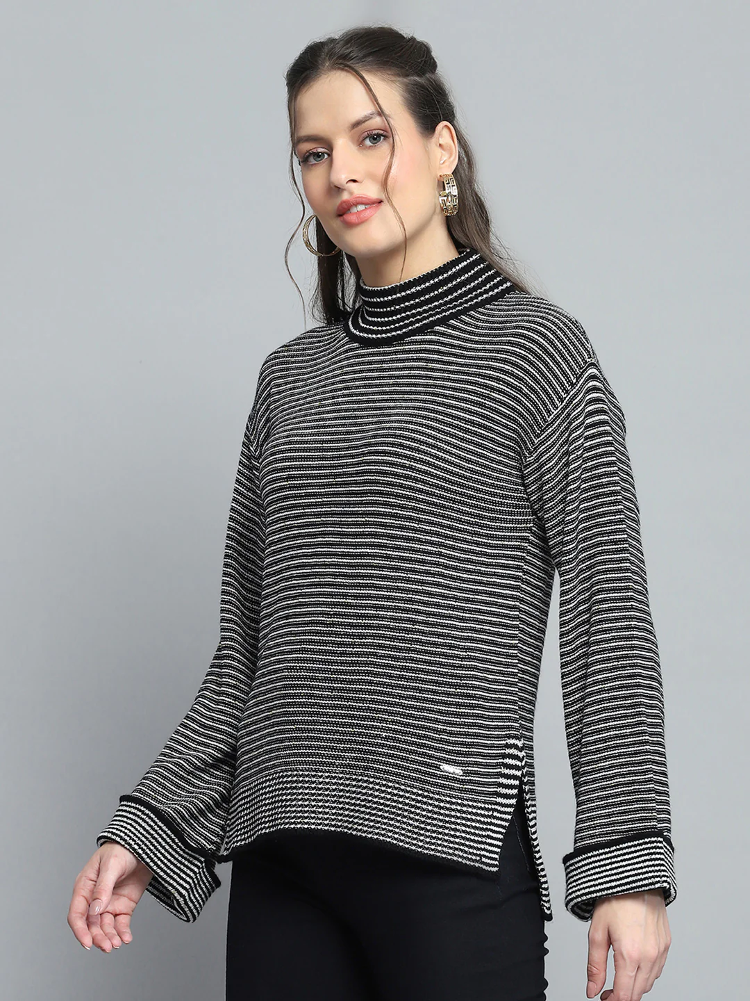 Women Black Solid Mock Neck Full Sleeve Winte Top - Image 3
