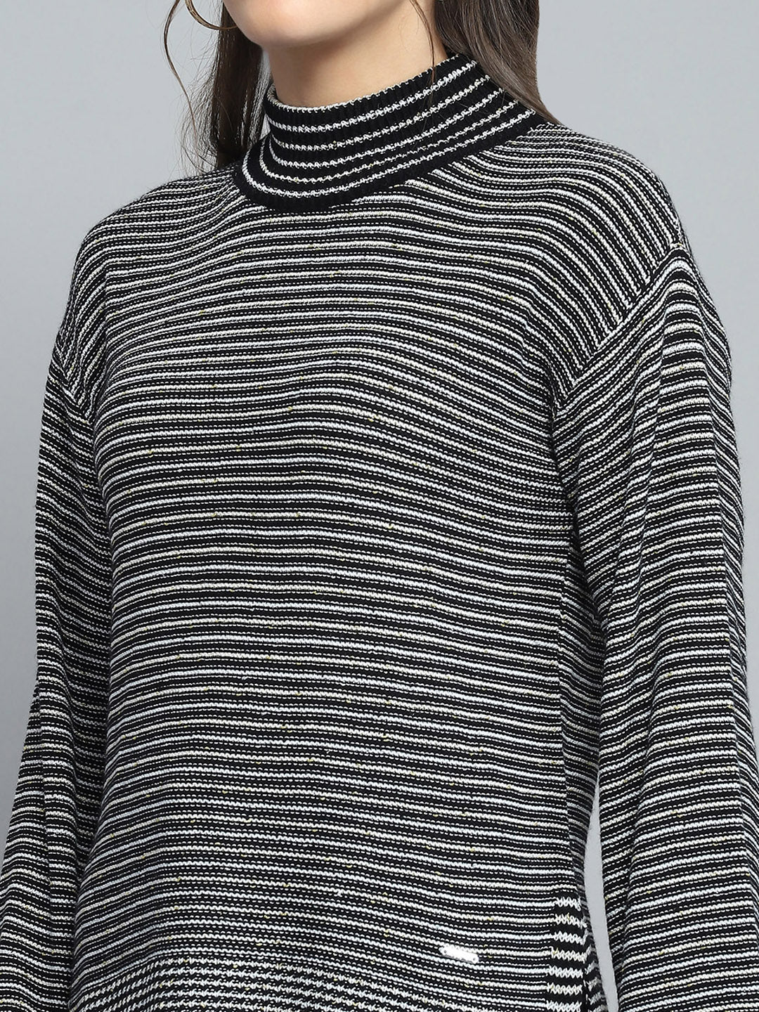 Women Black Solid Mock Neck Full Sleeve Winte Top - Image 7