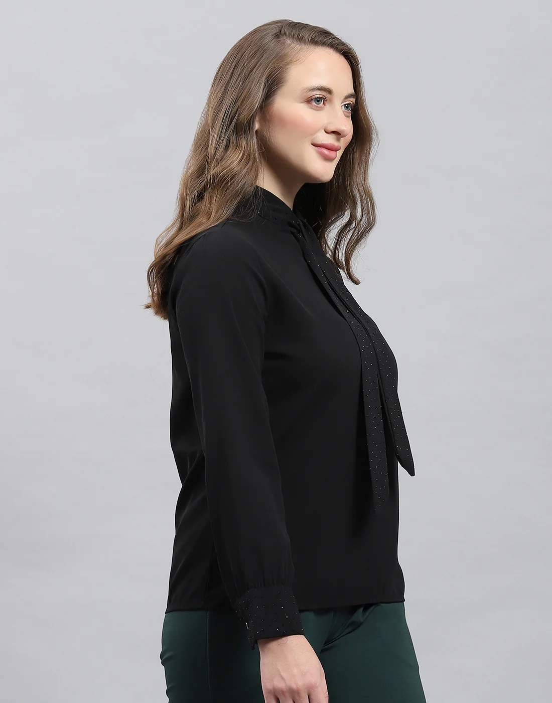 Women Black Solid Mock Neck Full Sleeve Winter Top - Image 4