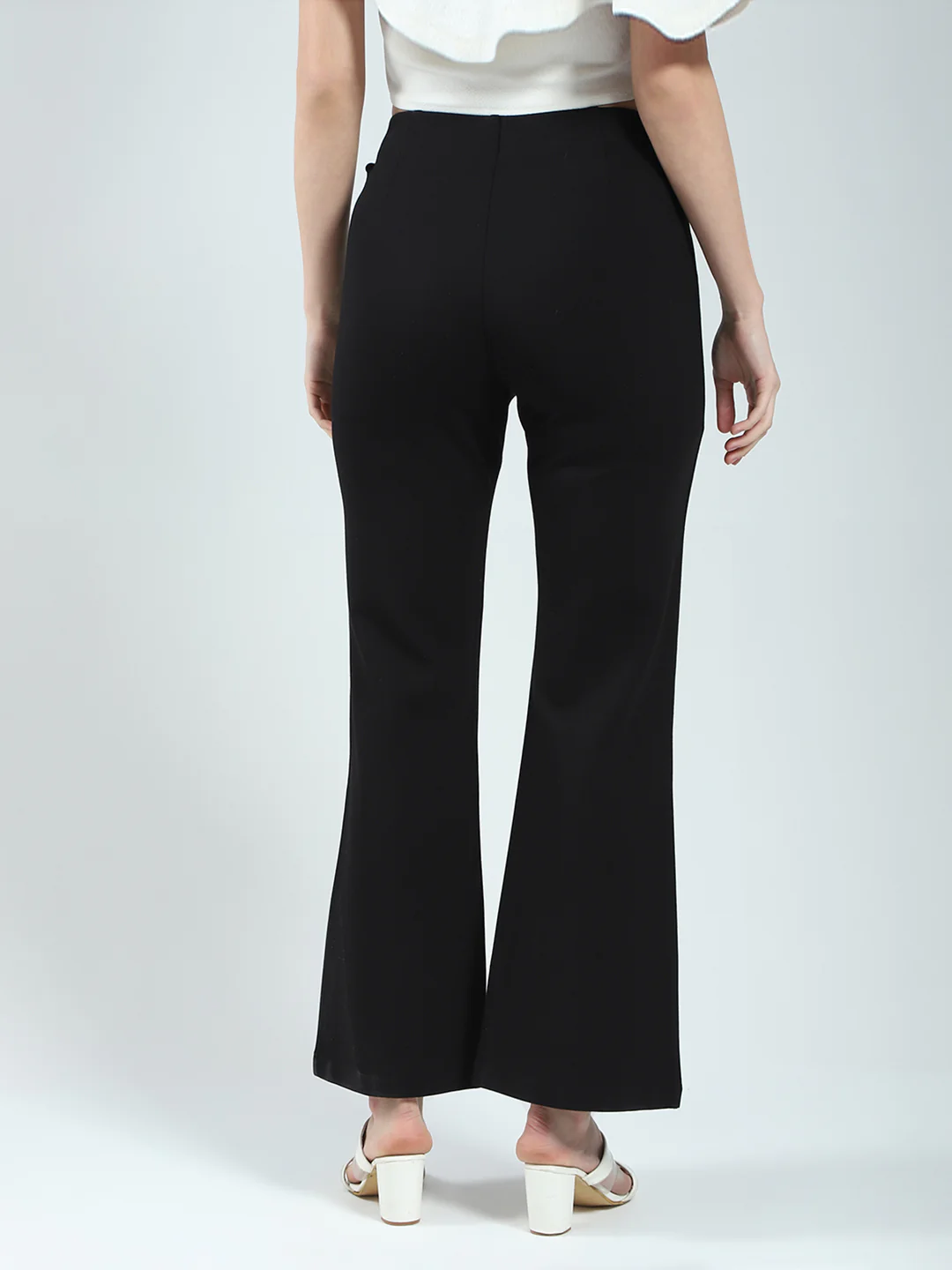 Women Black Solid Regular Fit Jegging - Image 5