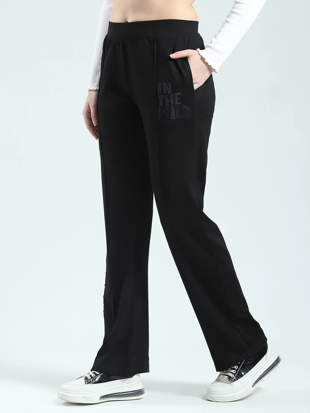 Women Black Solid Regular Fit Lower - Image 3