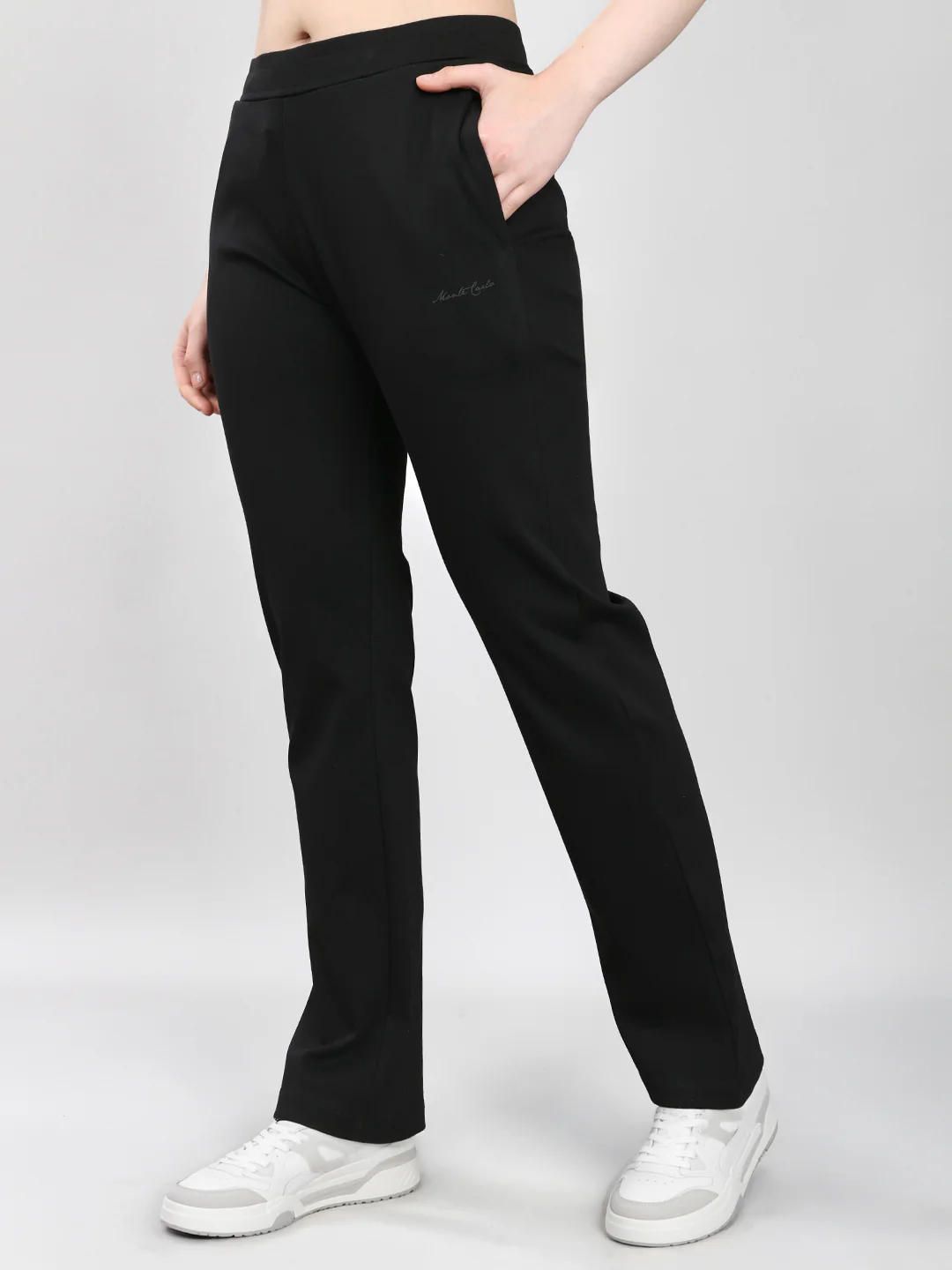 Women Black Solid Regular Fit Lower - Image 2