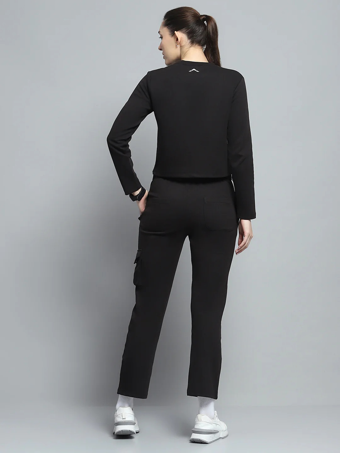 Rock.it Women Black Solid Round Neck Full Sleeve Tracksuit - Image 5