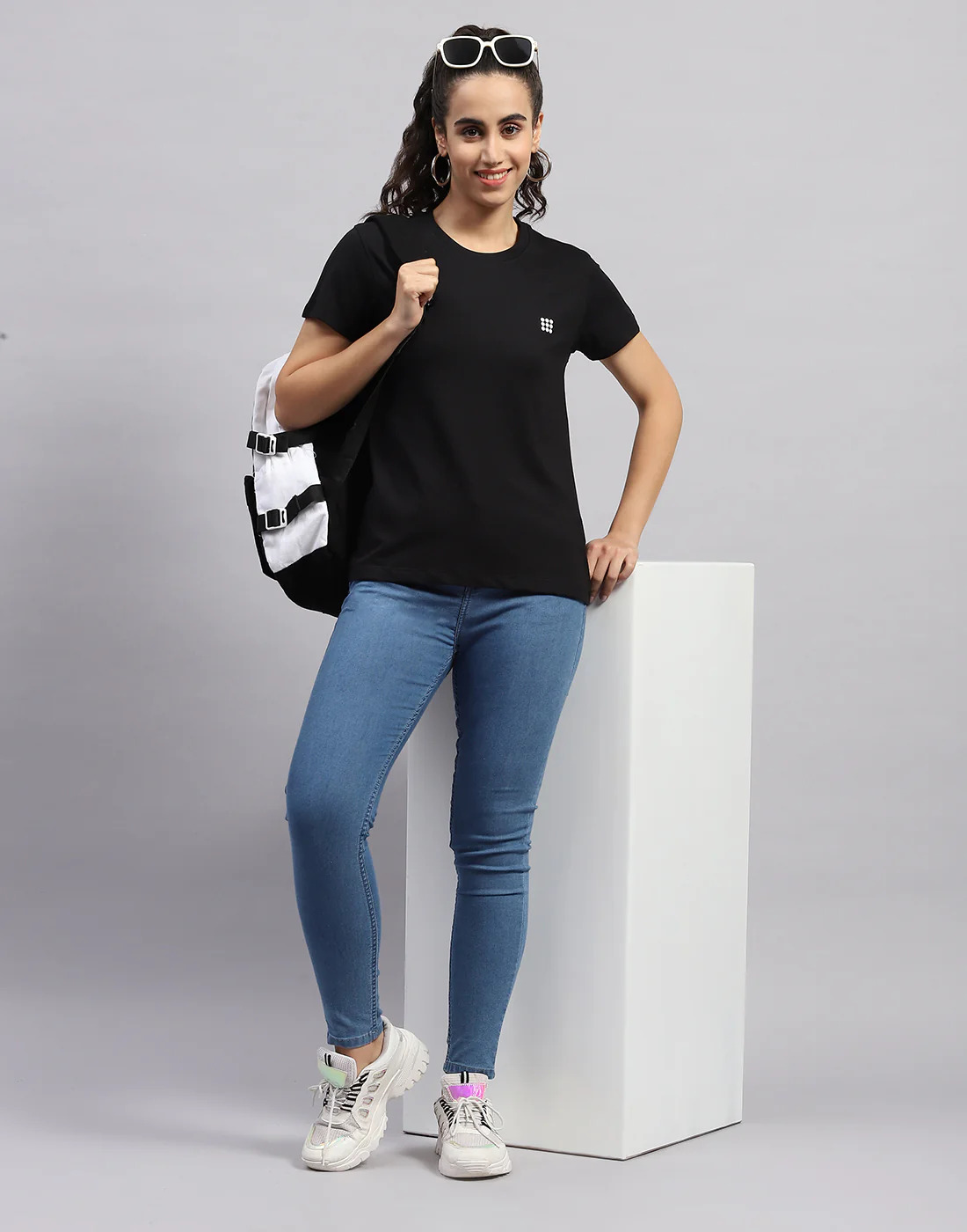 Rock.it Women Black Solid Round Neck Half Sleeve Top - Image 2