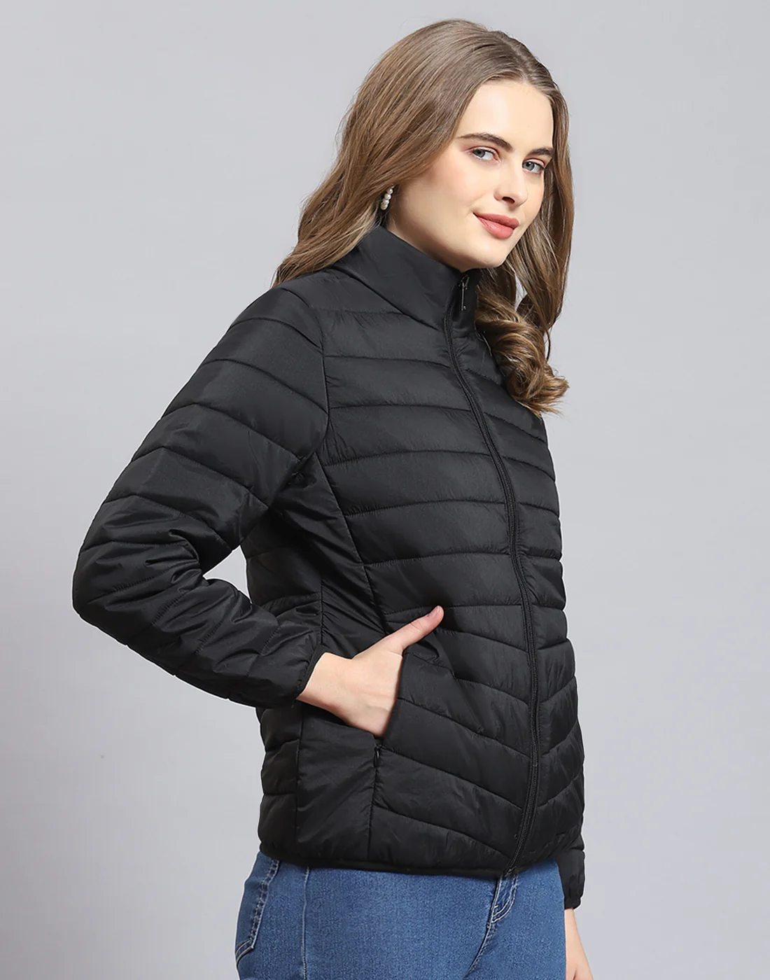 Pack it, style it, slay it, Women Black Packable Full Sleeve Jacket - Image 5