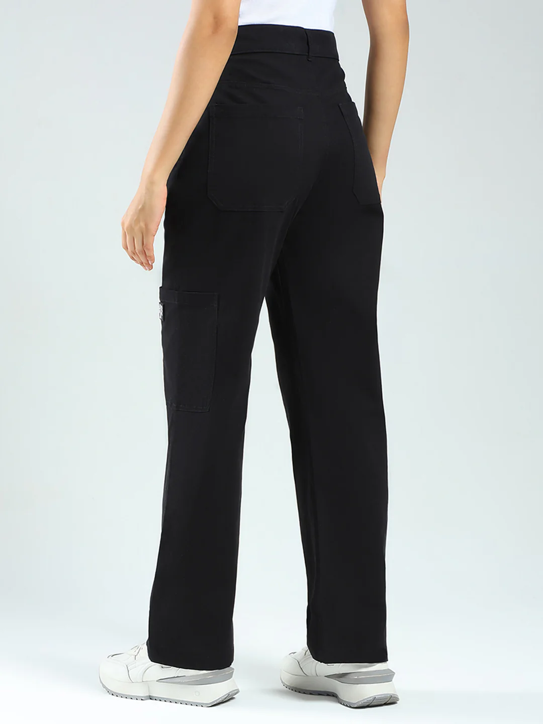 Rock.it Women Black Solid Straight Fit Cargo - Image 5