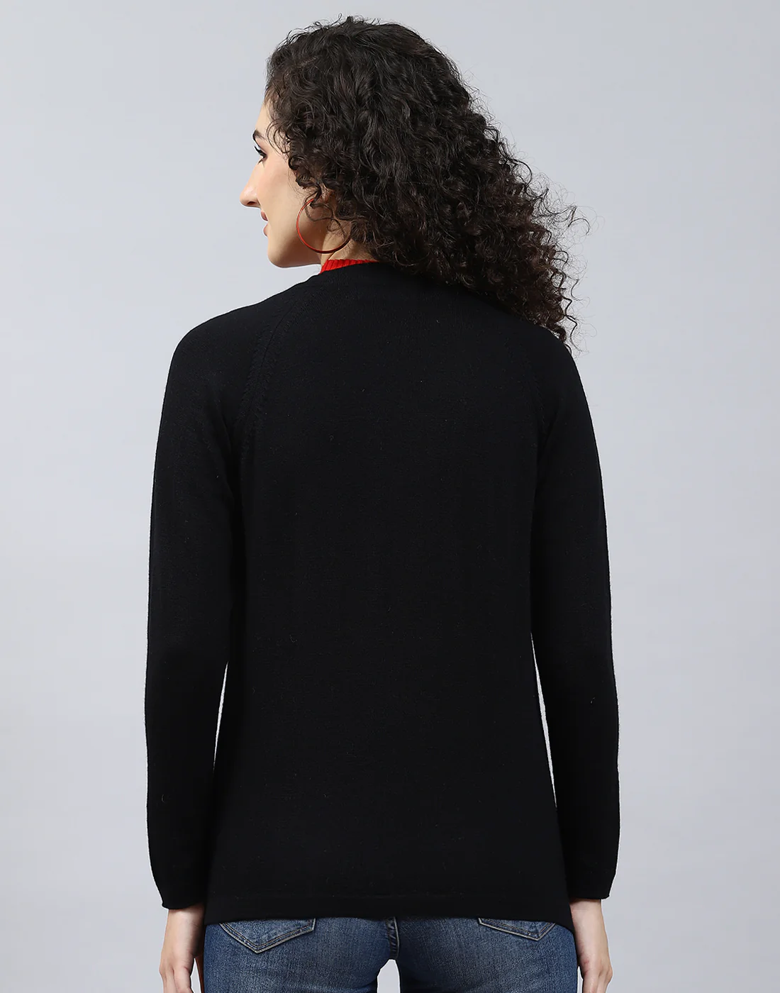 Women Black Solid V Neck Full Sleeve Cardigan - Image 5