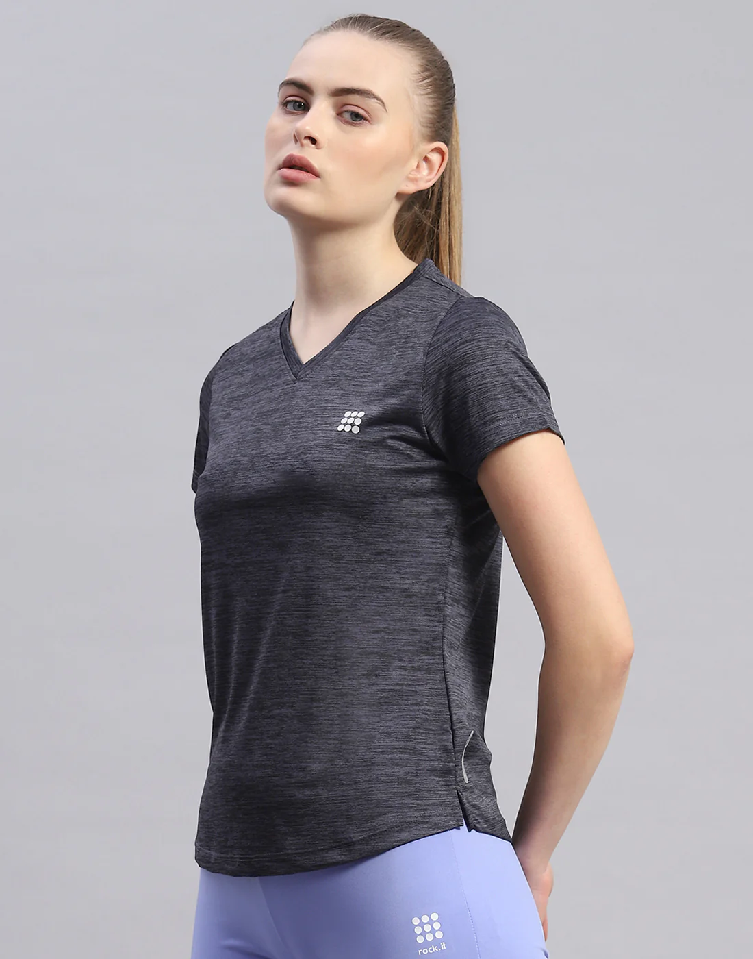 Rock.it Women Black Solid V Neck Half Sleeve Top - Image 3