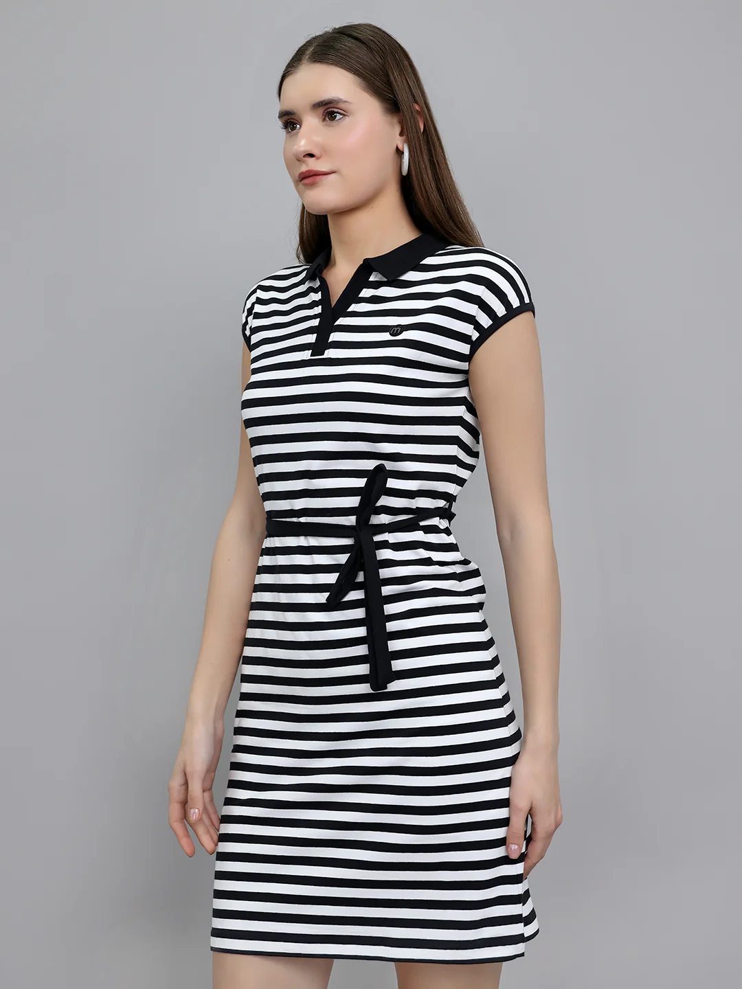 Women Black Stripe Collar Sleeveless Dress - Image 4