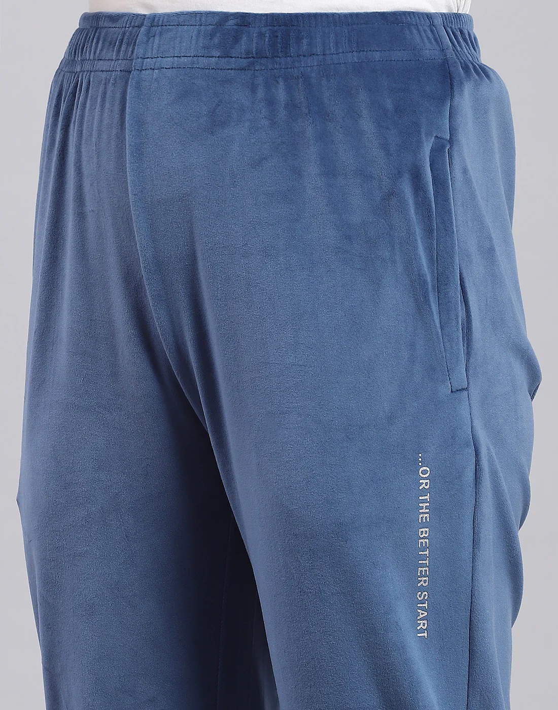 Women Blue Embroidered Hooded Full Sleeve Tracksuit - Image 9