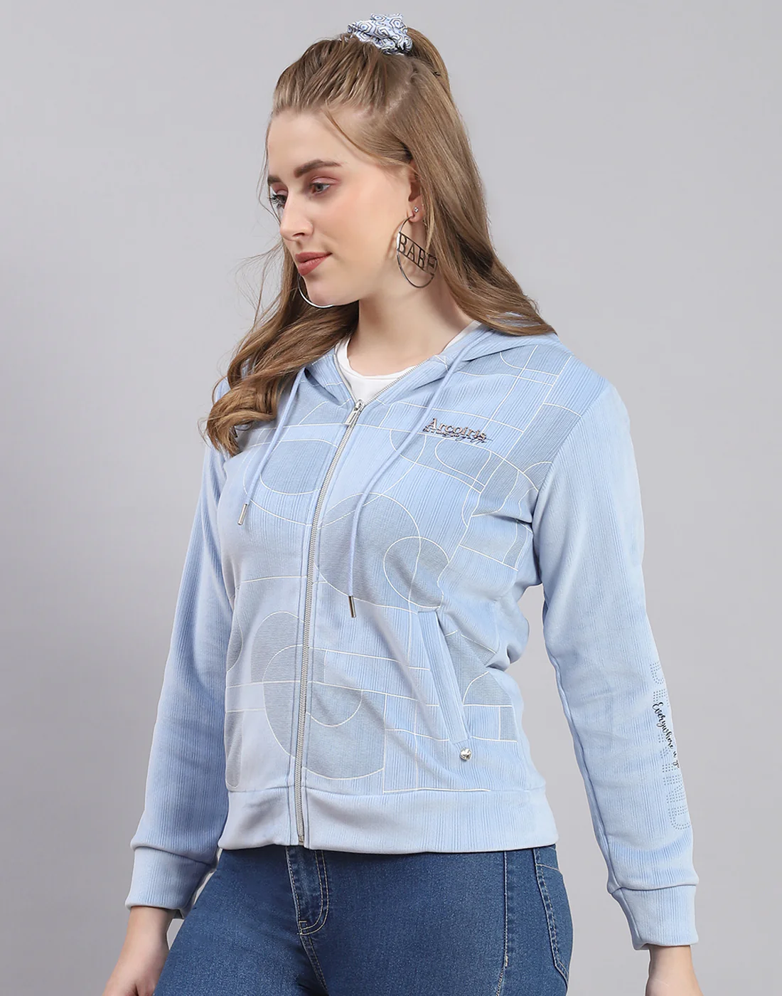 Women Blue Printed Hooded Full Sleeve Sweatshirt - Image 3