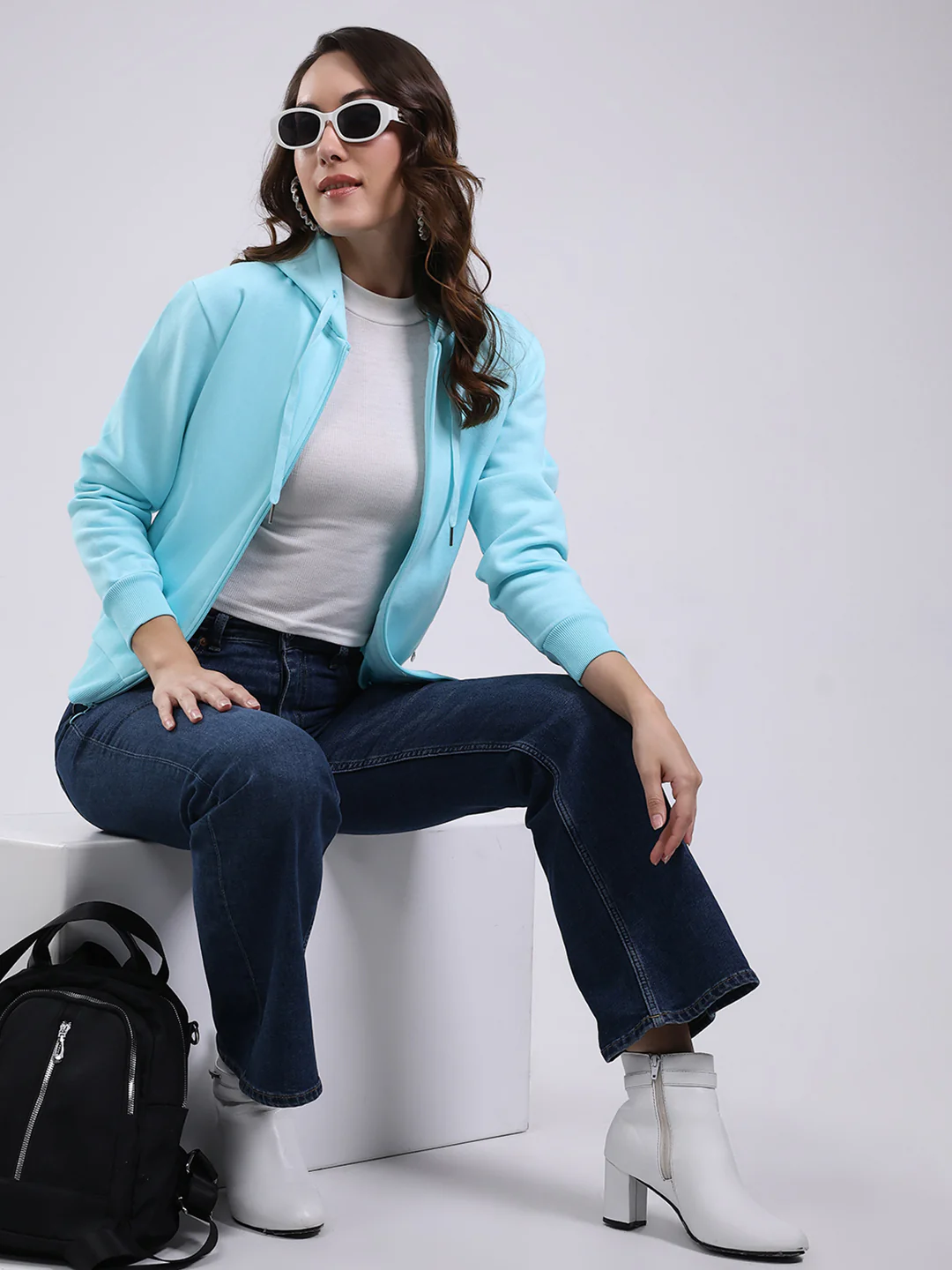 Women Blue Printed Hooded Full Sleeve Sweatshirt - Image 2