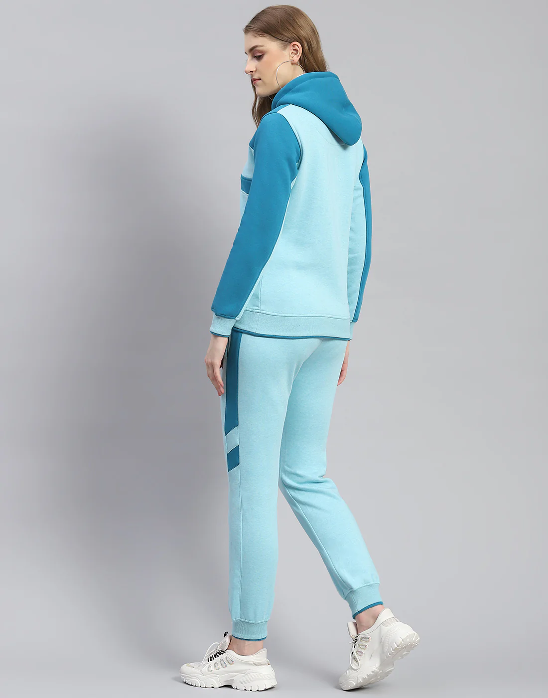 Women Blue Printed Hooded Full Sleeve Tracksuit - Image 5