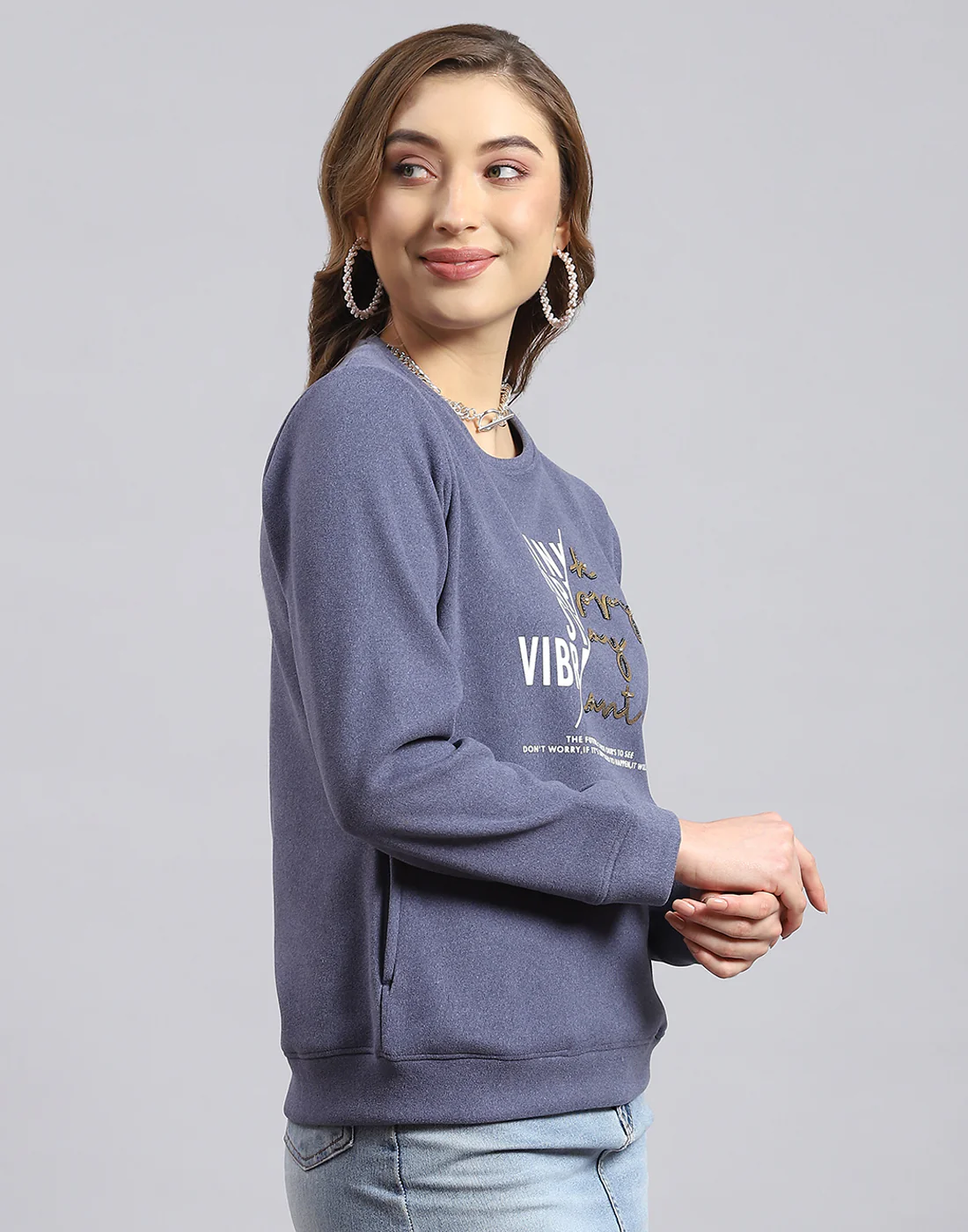 Women Blue Printed Round Neck Full Sleeve Sweatshirt - Image 5