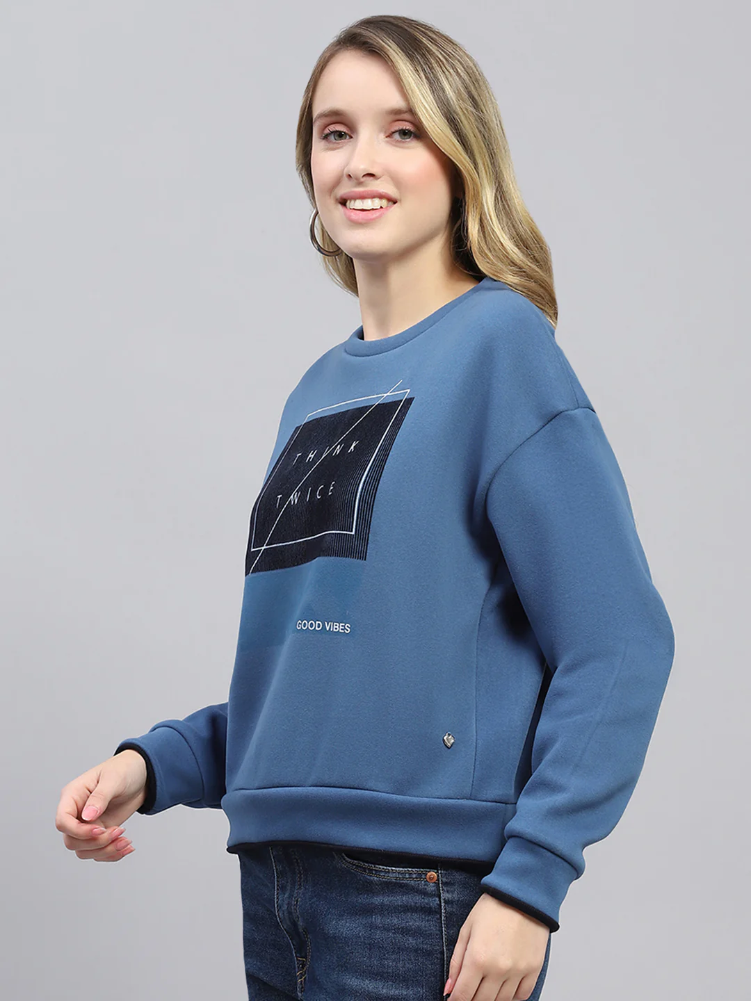 Women Blue Printed Round Neck Full Sleeve Sweatshirt - Image 3