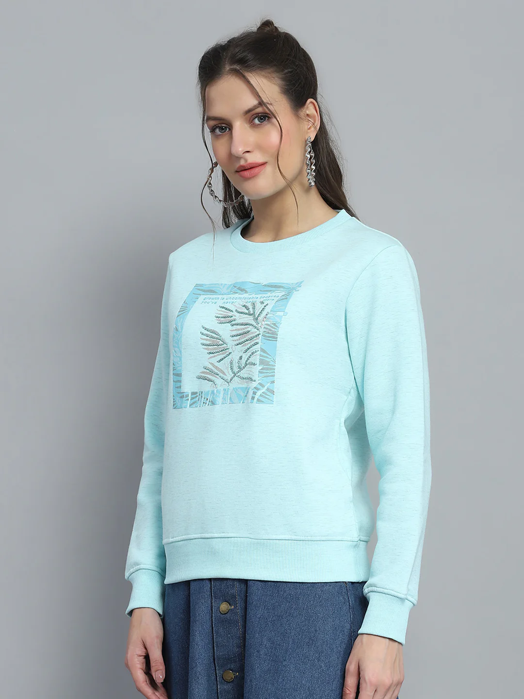 Women Blue Printed Round Neck Full Sleeve Sweatshirt - Image 3