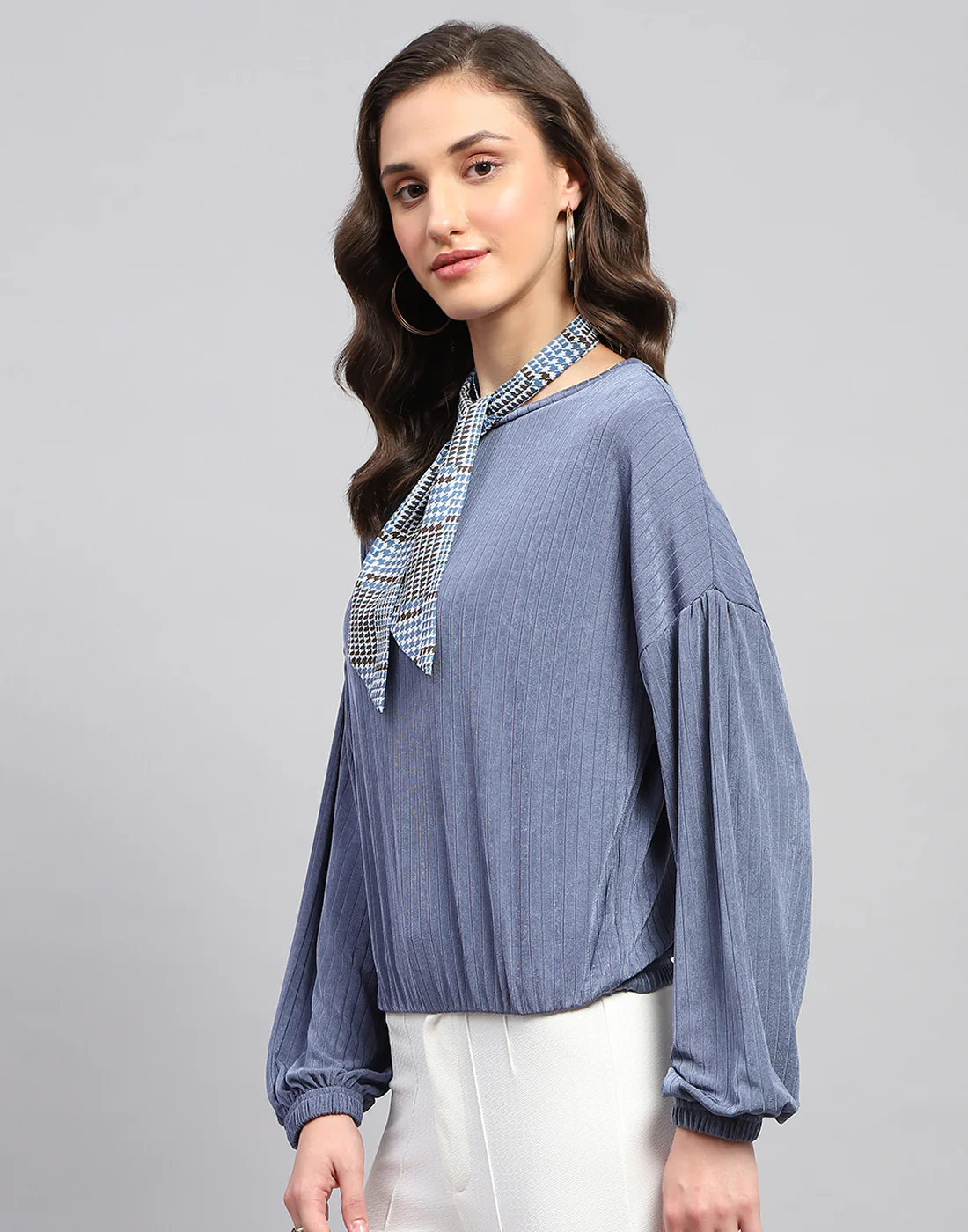 Women Blue Self Design Round Neck Full Sleeve Winter Top - Image 4
