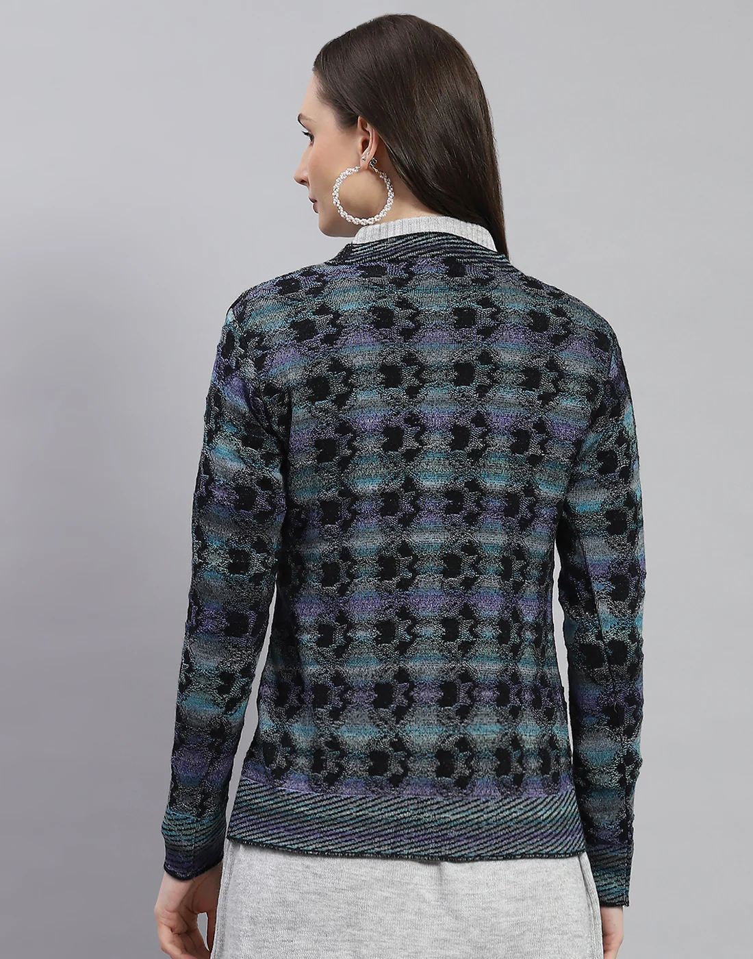 Women Blue Self Design V Neck Full Sleeve Cardigan - Image 5