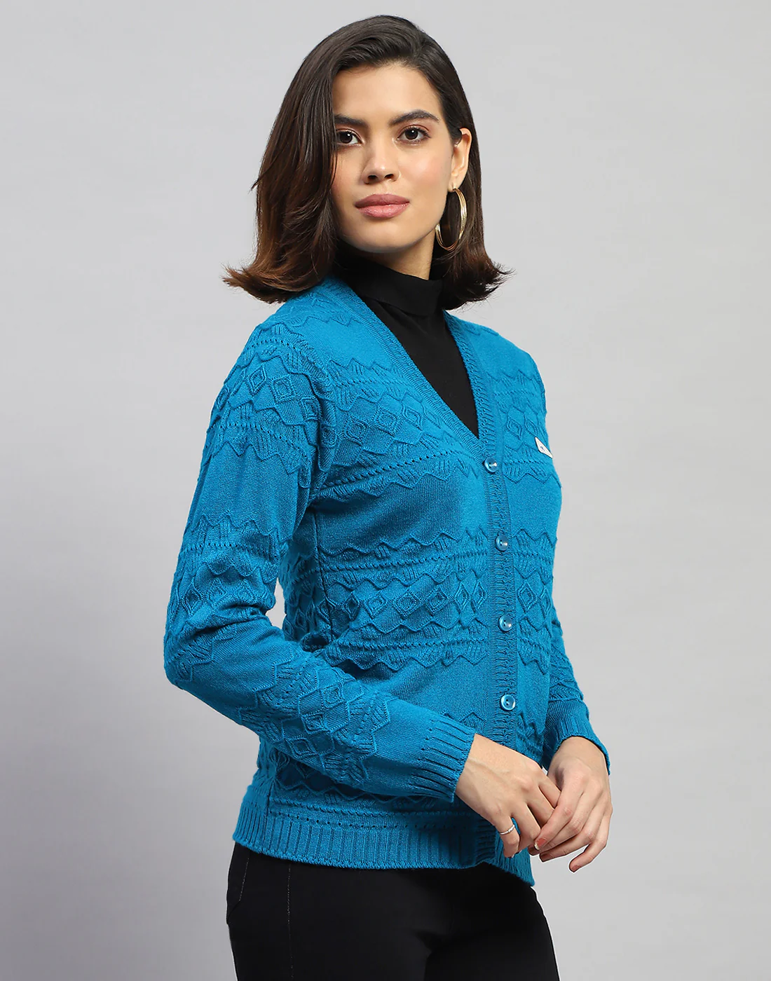 Women Blue Self Design V Neck Full Sleeve Cardigan - Image 4