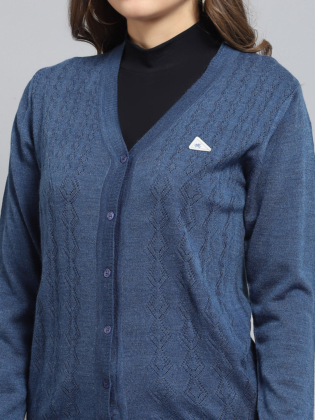 Women Blue Self Design V Neck Full Sleeve Cardigan - Image 6