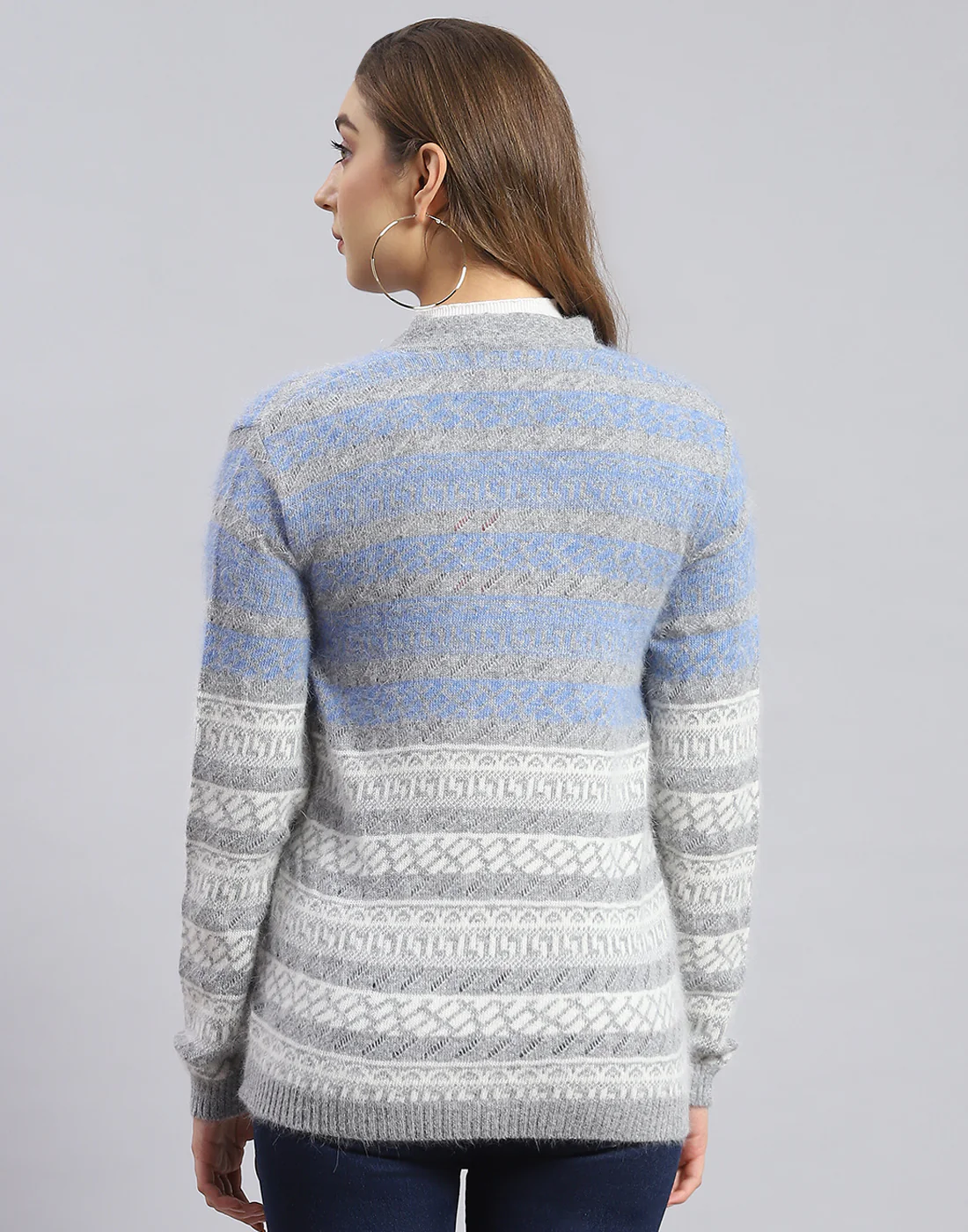 Women Blue Self Design V Neck Full Sleeve Sweater - Image 5