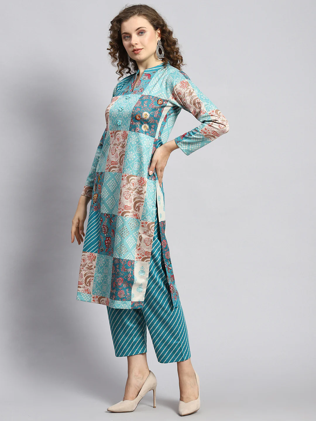 Women Blue Self Kurti+Lower Set - Image 4
