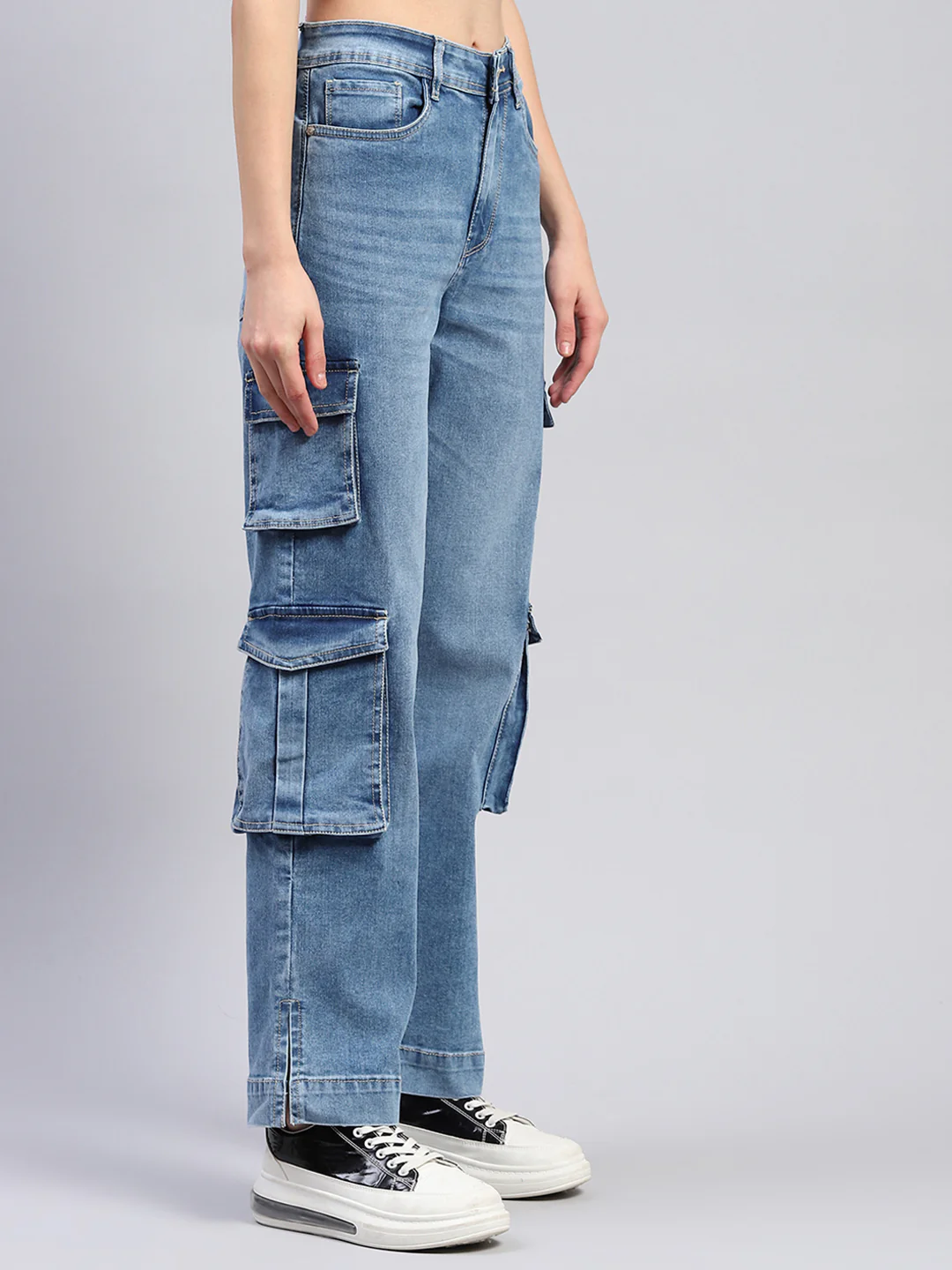 Women Blue Solid Cargo Cargo - Image 4