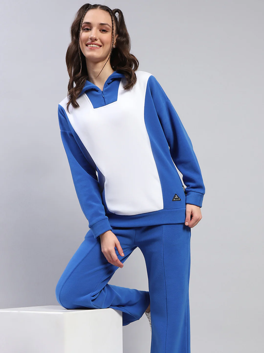 Rock.it Women Blue Solid Collar Full Sleeve Tracksuit - Image 6