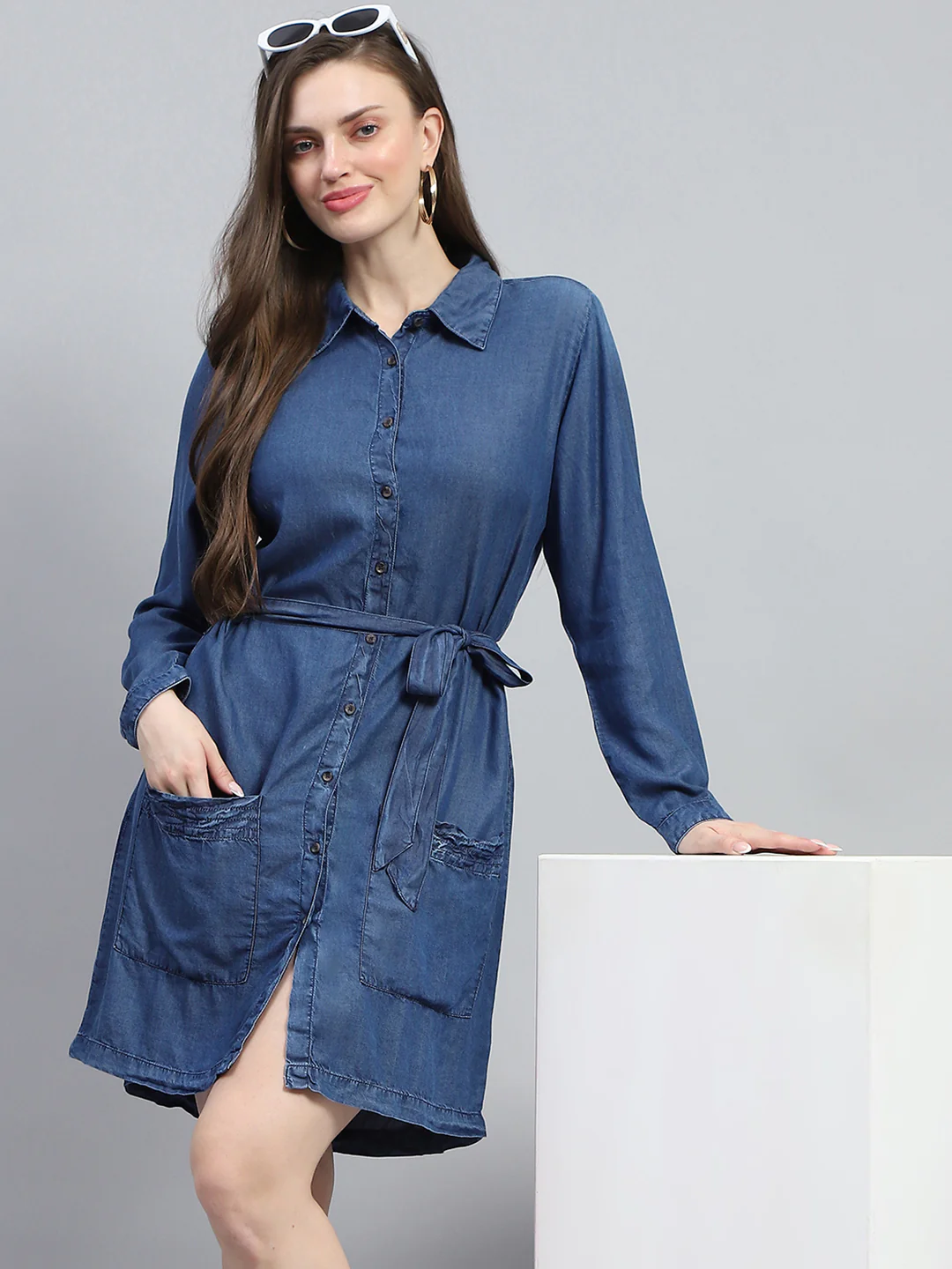 Women Blue Solid Collar Full Sleeve Tunic - Image 6