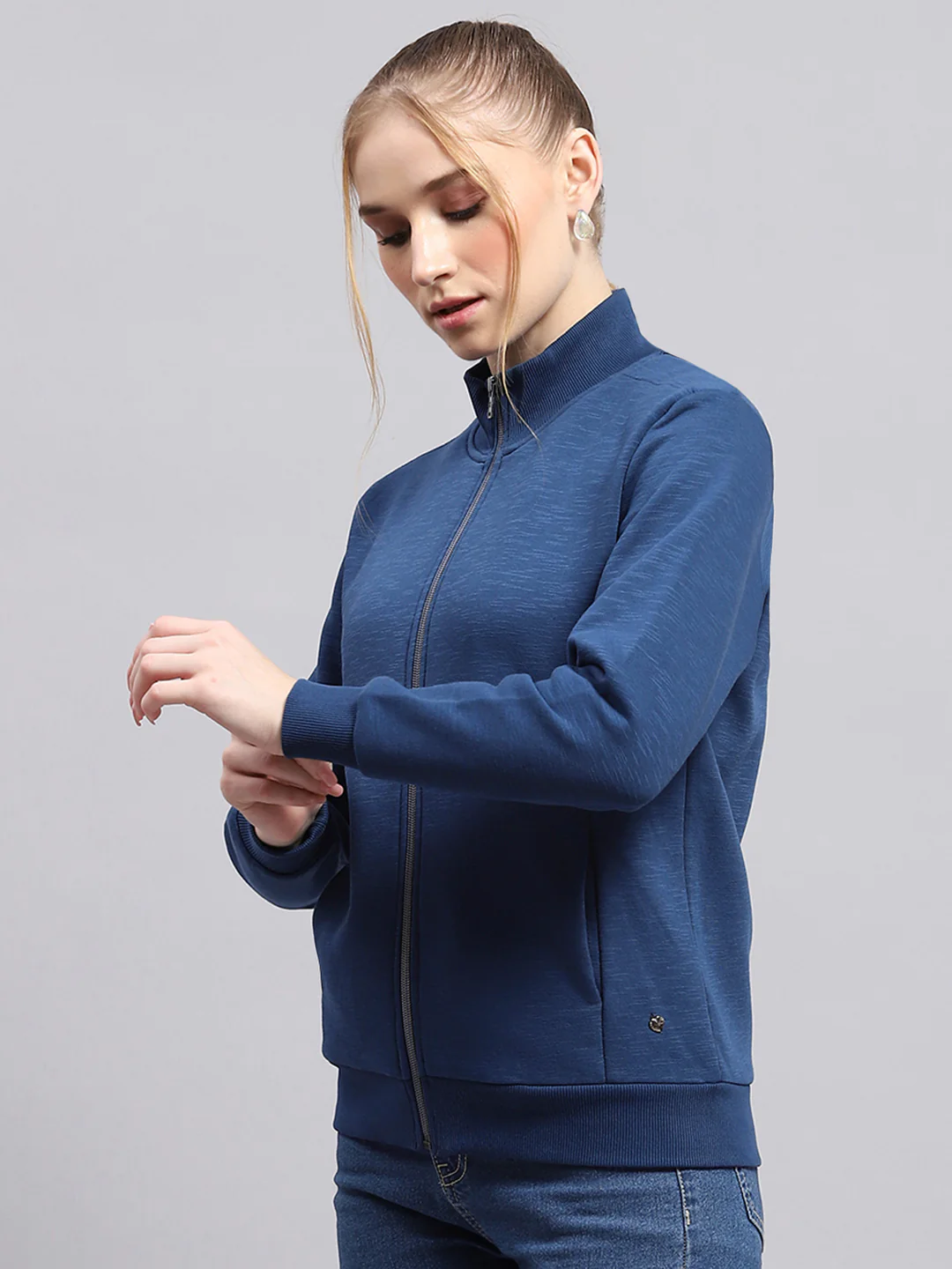 Women Blue Solid Mock Neck Full Sleeve Sweatshirt - Image 3