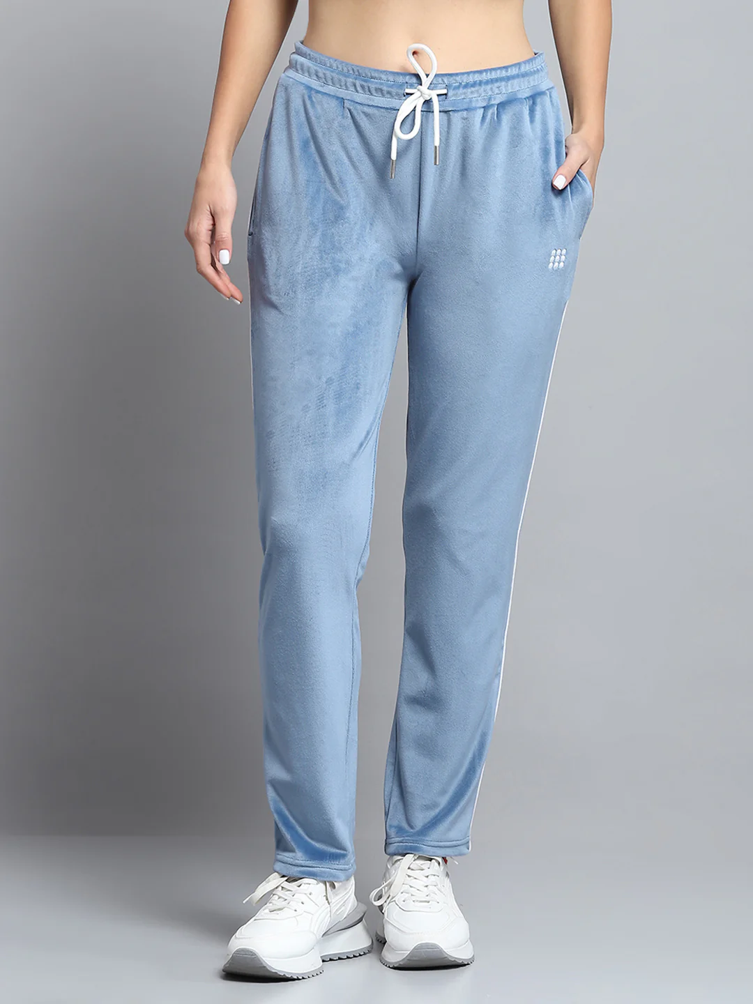 Rock.it Women Blue Solid Round Neck Full Sleeve Tracksuit - Image 8