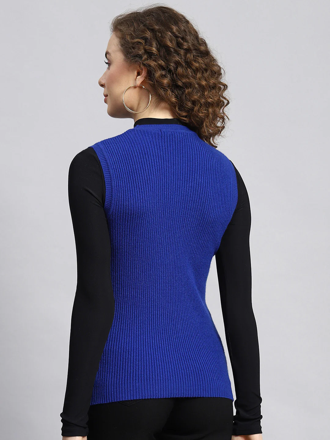 Women Blue Solid Sceavy - Image 5