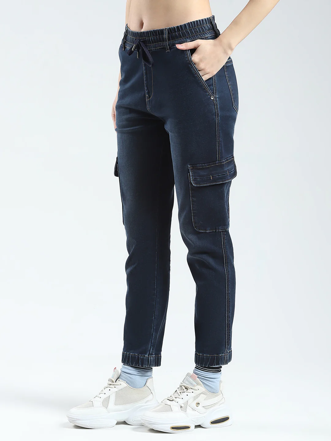 Women Blue Solid Slim Fit Cargo - Image 3