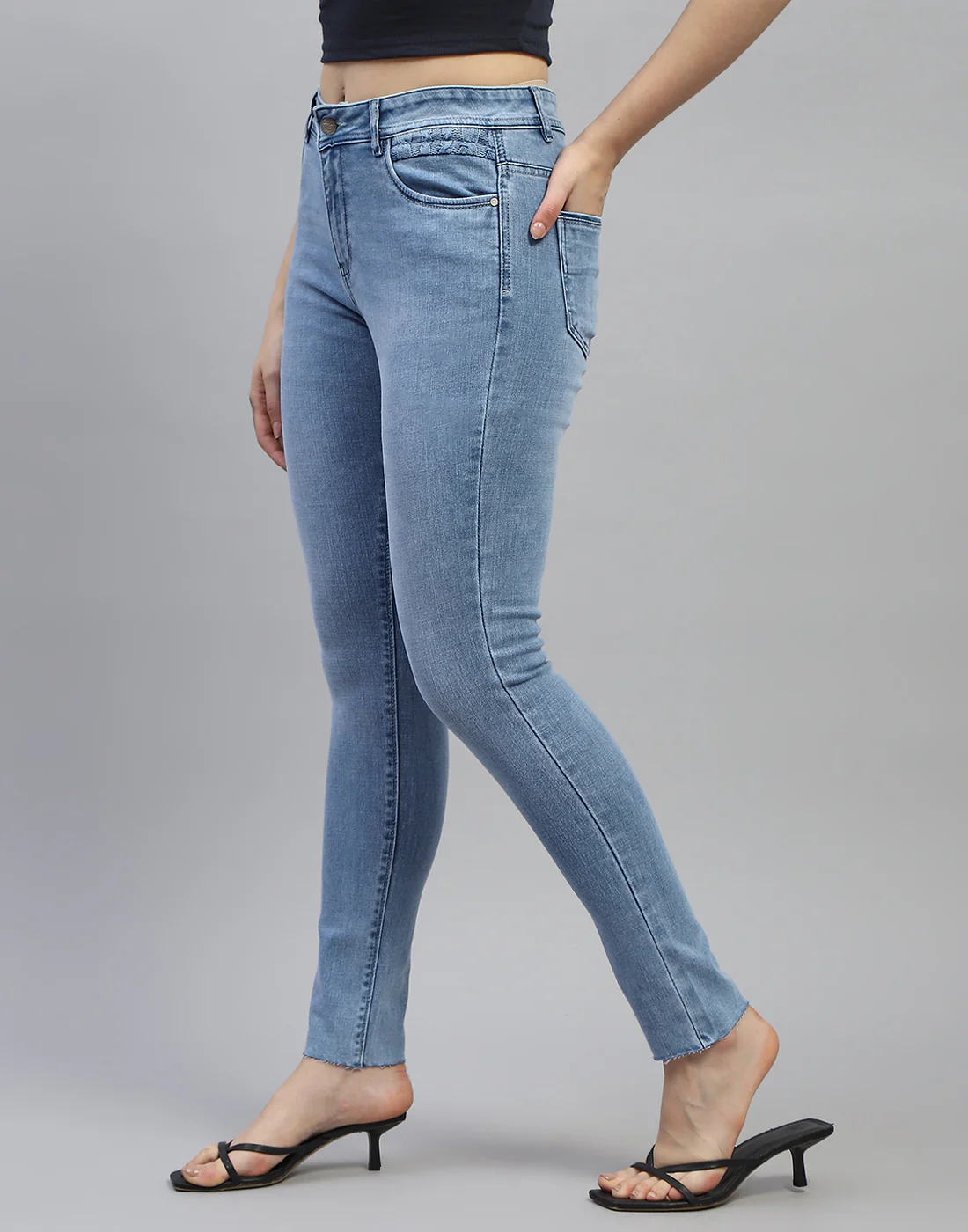 Women Blue Solid Slim Fit Denim - Image 3