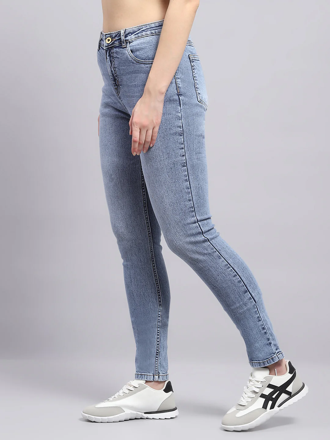 Women Blue Solid Slim Fit Denim - Image 3