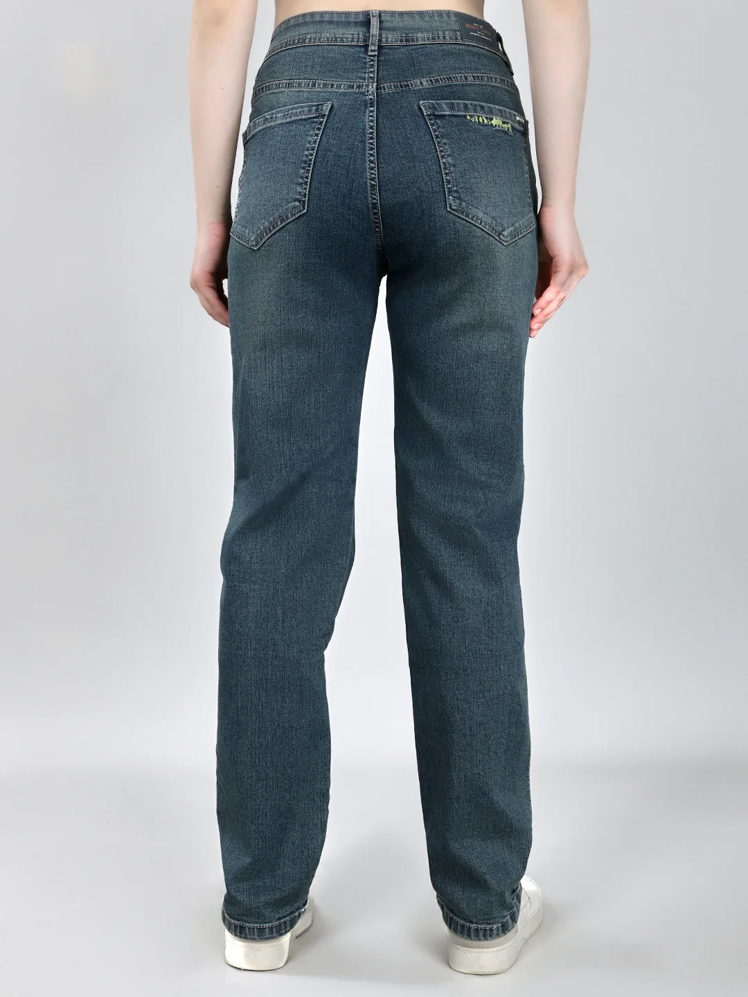 Women Blue Solid Straight Fit Denim - Image 4