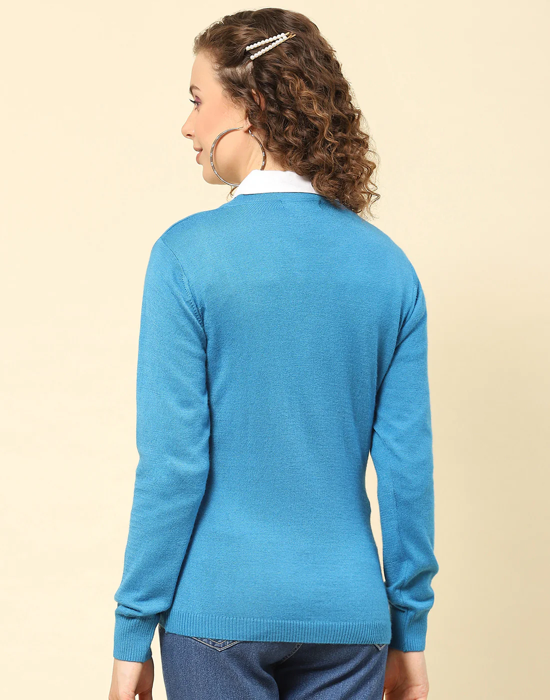 Women Blue Solid V Neck Full Sleeve Cardigan - Image 5